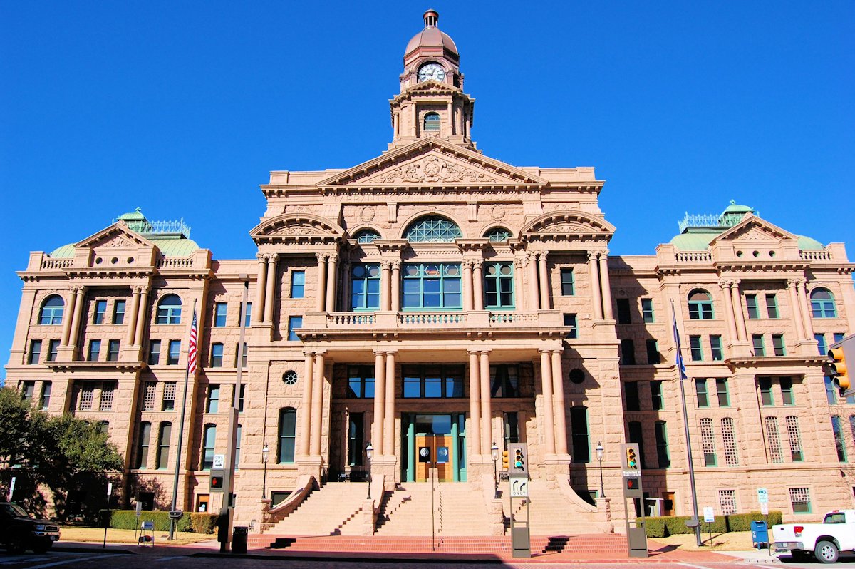 What Does a Civil & Criminal Defense Attorney Cost?